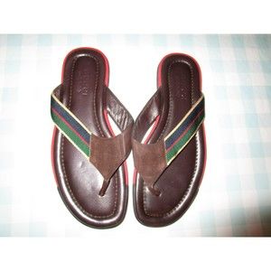NWOT Gucci Web and Leather Thong Size 8, stickers on bottom,